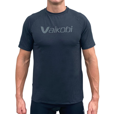 Vaikobi Logo UV50+ Performance SS T-shirt